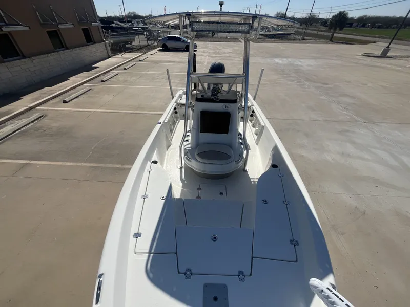 Slide: The Image of NauticStar 214 XTS 2015 - 17