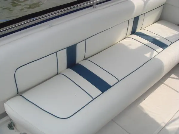 Slide: The Image of Sea Ray 370 Sundancer 1992 - 11