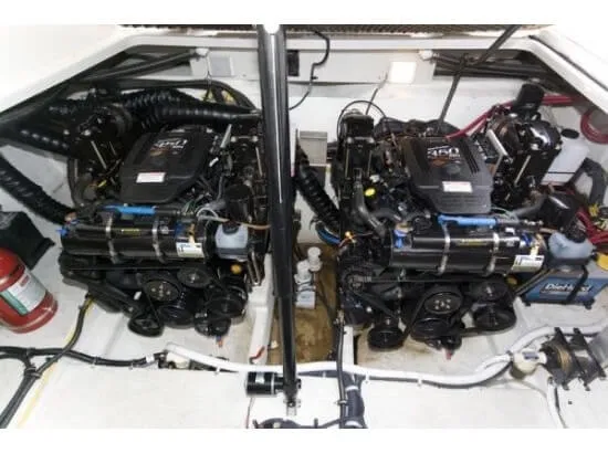 Slide: The Image of Crownline Boats 340 2007 - 11