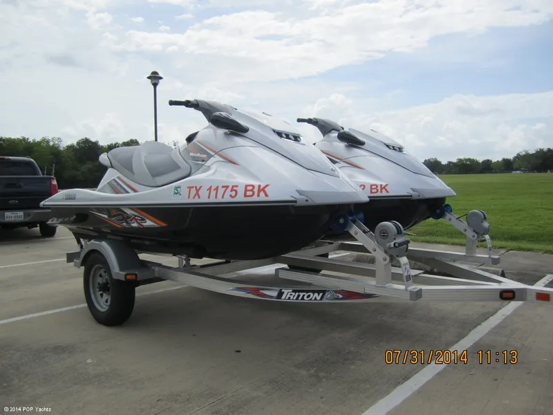 Slide: The Image of Yamaha VXR 2011 - 1