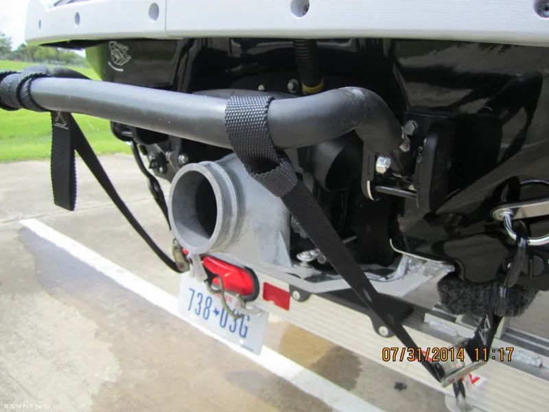Slide: The Image of Yamaha VXR 2011 - 10