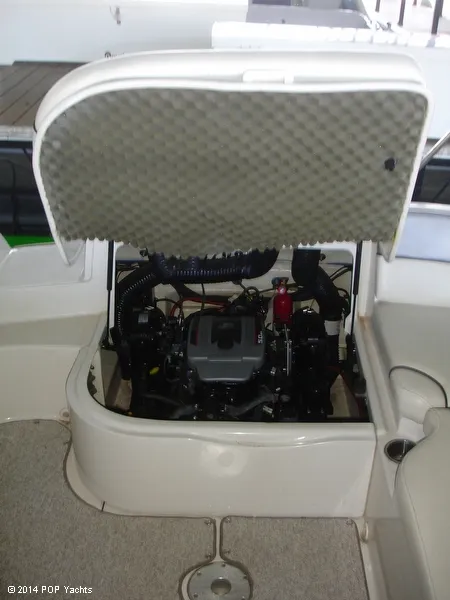 Slide: The Image of Sea Ray 240 Sundeck 2008 - 8