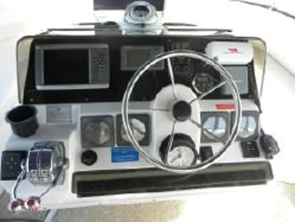 Slide: The Image of Mainship AFT Cabin M/Y 1996 - 3