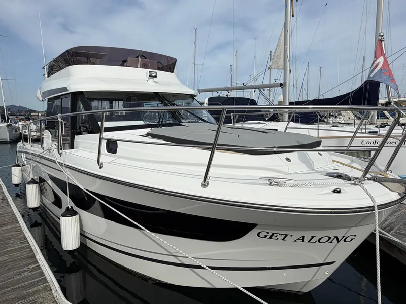 Slide: The Image of Jeanneau NC 1095 2022 - 2