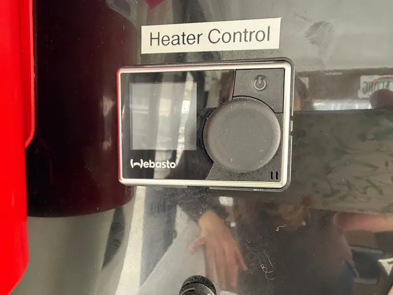 Slide: The Image of Jeanneau NC 1095 2022 - 22