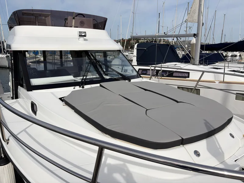 Slide: The Image of Jeanneau NC 1095 2022 - 6