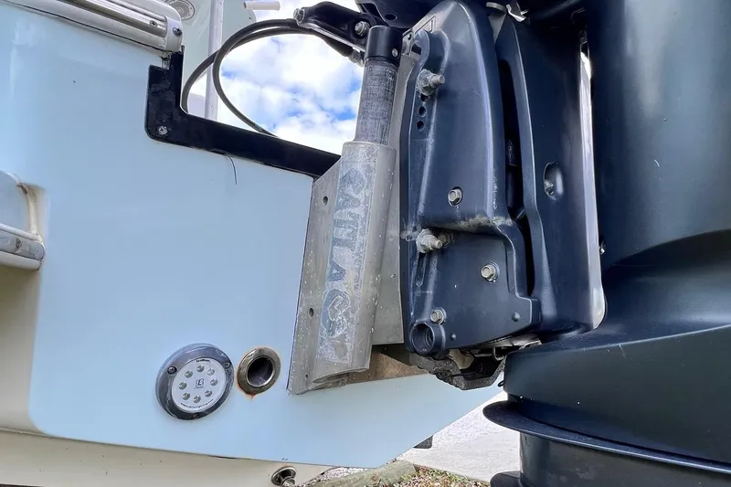 Slide: The Image of 2015 Pathfinder 2600 HPS boat engine and trim tab detail. - 11