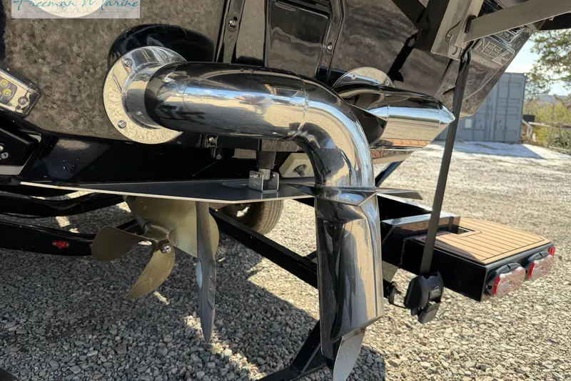 Slide: The Image of 2022 Nautique Super Air Nautique G23 with NSS Waveplate detail. - 13