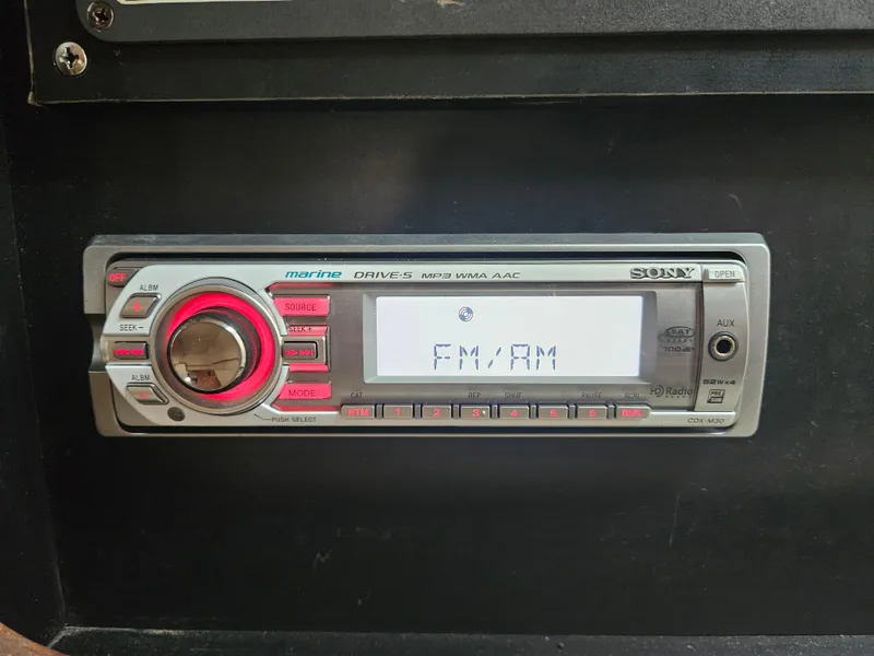 Slide: The Image of Sony marine stereo system in a 1996 Tiara Yachts 3100 EXPRESS. - 21