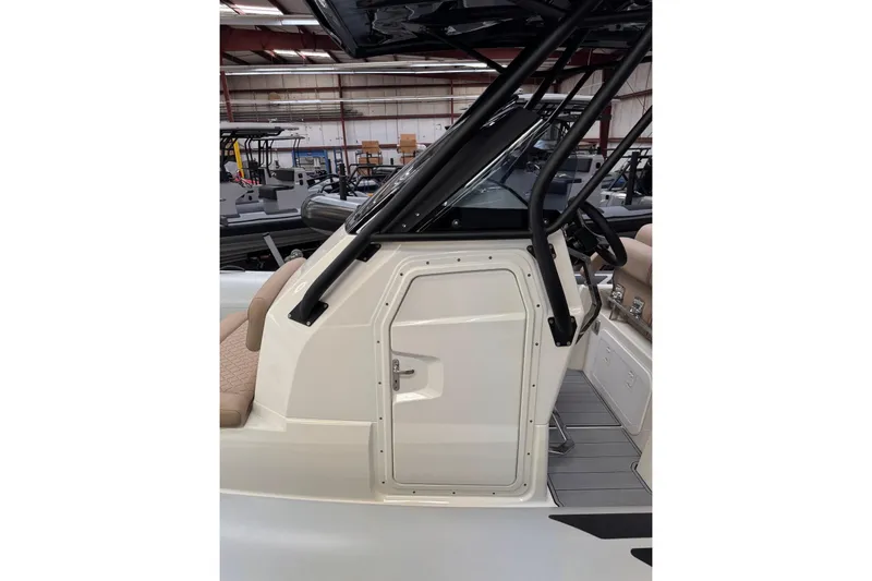 Slide: The Image of Brig Eagle 8 Forward Speakers - 8