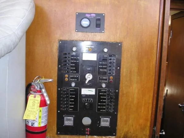 Slide: The Image of Hatteras Aft Cabin MY 41 1965 - 8