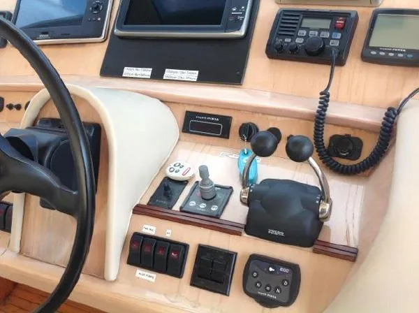 Slide: The Image of Navigator Yachts Veneti 2003 - 4
