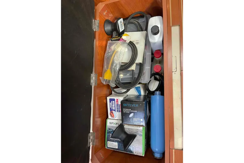 Slide: The Image of Raymarine display on 2010 Hunter 45 Center Cockpit showing depth, sea temperature, and time. - 56