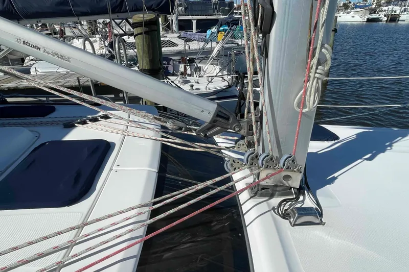 Slide: The Image of Stainless steel Magma grill on a 2010 Hunter 45 Center Cockpit yacht. - 77