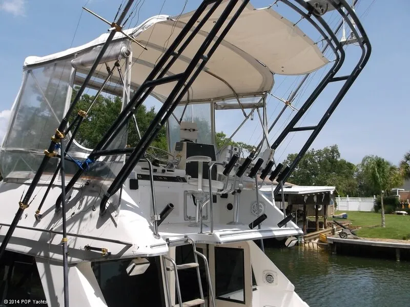 Slide: The Image of Phoenix Bass Boat 33 Convertible 1990 - 6
