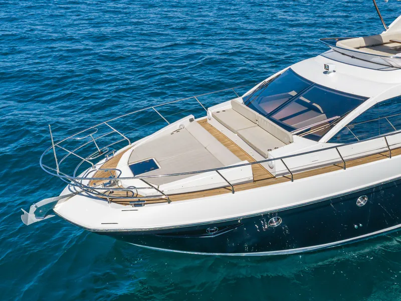 Slide: The Image of Azimut 50 Fly 2015 yacht on open sea. - 11