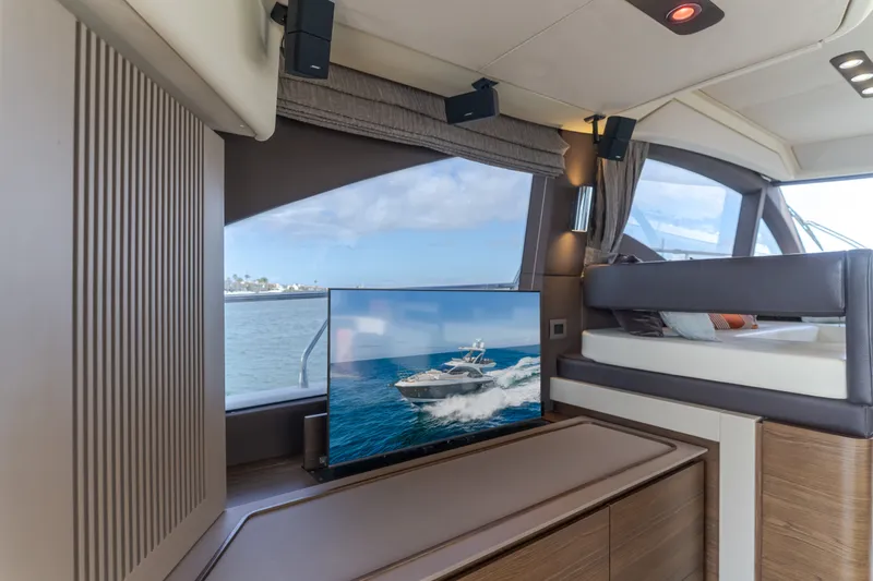 Slide: The Image of Interior of 2015 Azimut 50 Fly with TV and ocean view. - 21