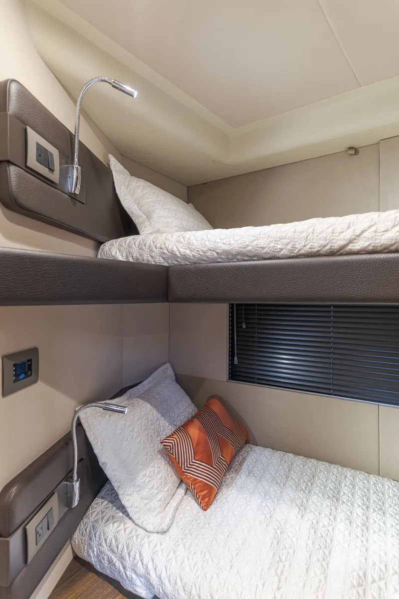 Slide: The Image of Interior of 2015 Azimut 50 Fly with bunk beds. - 40