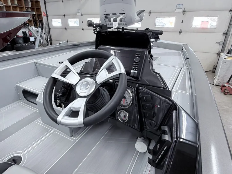 Slide: The Image of G3 Sportsman 1710 SE 2026 - 22