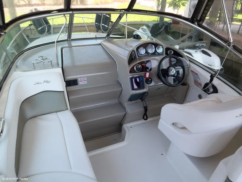 Slide: The Image of Sea Ray 260 Sundancer 2006 - 4
