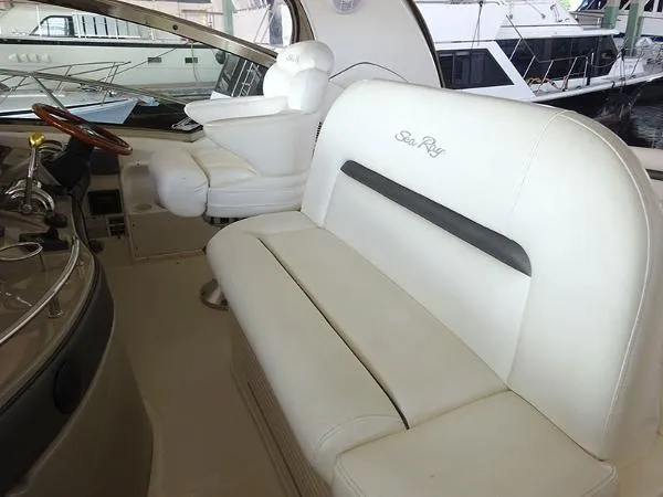 Slide: The Image of Sea Ray 42 DA LOW HOURS 2005 - 11