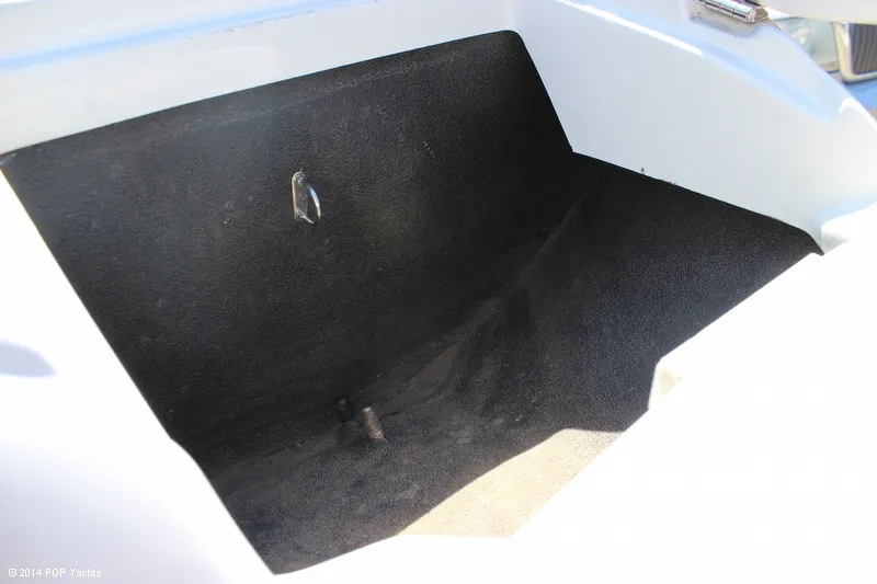 Slide: The Image of Crownline Boats 19 Ss 2008 - 9
