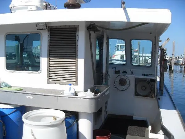 Slide: The Image of Wesmac 42 Lobster Custom 1997 - 6