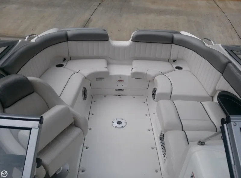 Slide: The Image of Yamaha AR 230 HO 2008 - 6