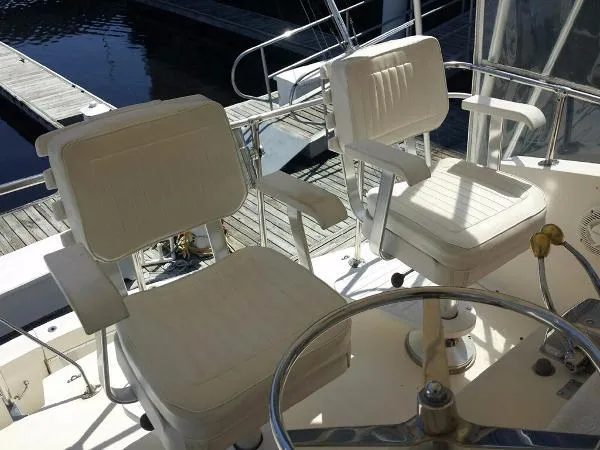 Slide: The Image of Hatteras 37 Convertible 1979 - 7