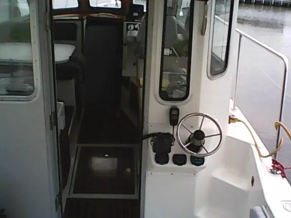 Slide: The Image of Osprey Pilothouse 30 Long Cabin 2006 - 3