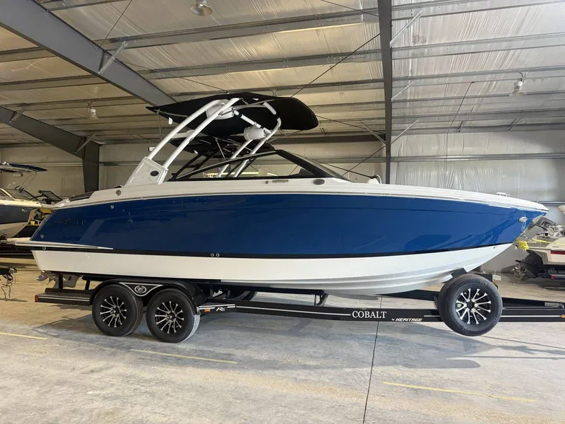 Slide: The Image of Cobalt R6 2025 - 3