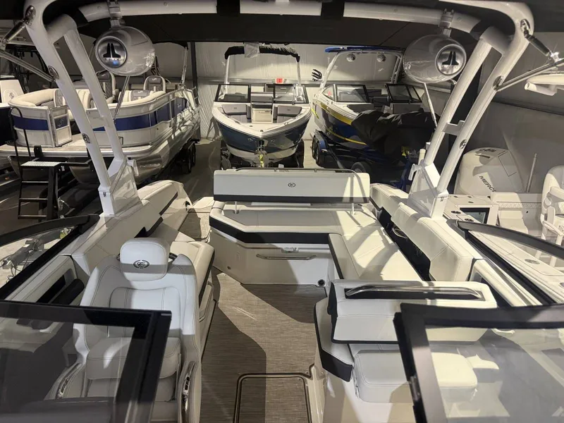 Slide: The Image of Cobalt R6 2025 - 38