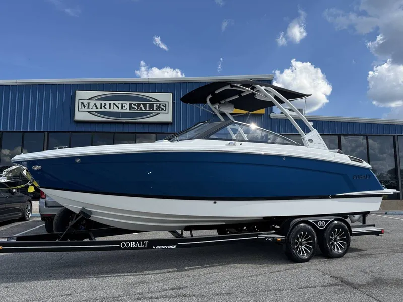 Slide: The Image of Cobalt R6 2025 - 50