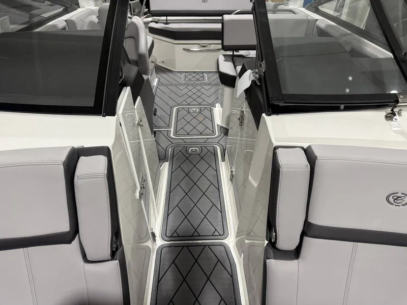 Slide: The Image of Cobalt R6 2026 - 11