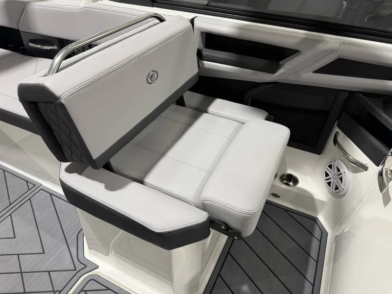 Slide: The Image of Cobalt R6 2026 - 15