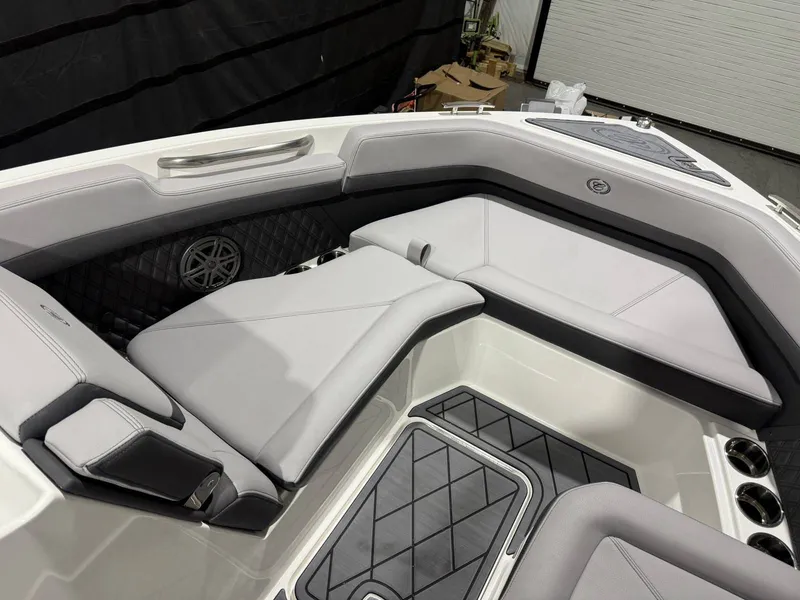 Slide: The Image of Cobalt R6 2026 - 7