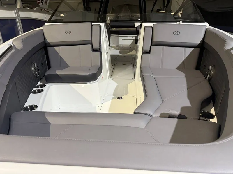 Slide: The Image of Cobalt R8 2026 - 4