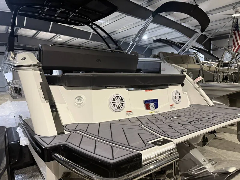 Slide: The Image of Cobalt R8 2026 - 6