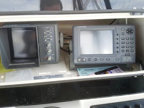 Slide: The Image of Grady-White 282 SAILFISH 2002 - 2