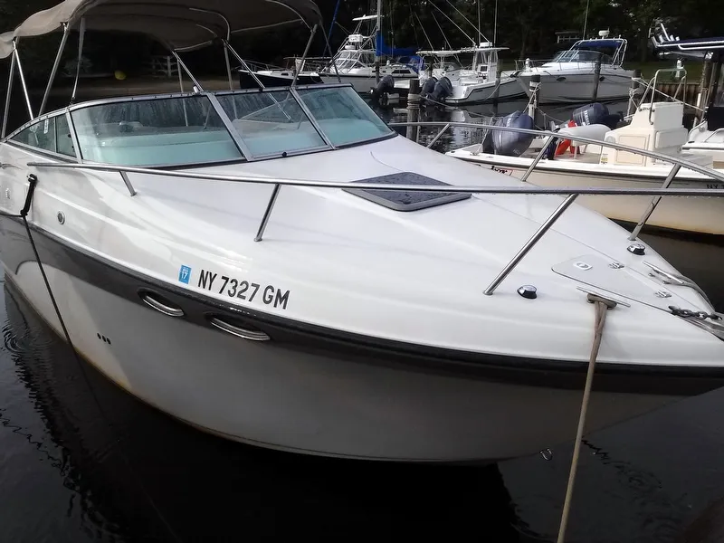 Slide: The Image of Crownline Boats 242 CR 2002 - 2