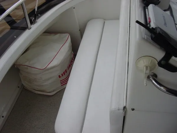 Slide: The Image of Silverton 34' MOTOR YACHT 1993 - 10