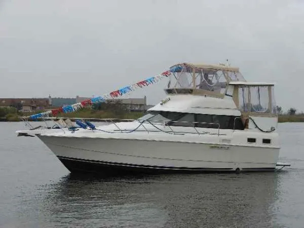 Slide: The Image of Silverton 34' MOTOR YACHT 1993 - 2