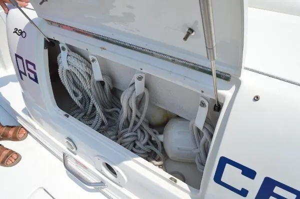 Slide: The Image of Sea Ray 290 Amberjack 2003 - 11