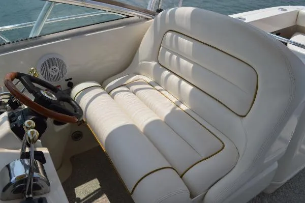 Slide: The Image of Sea Ray 290 Amberjack 2003 - 7