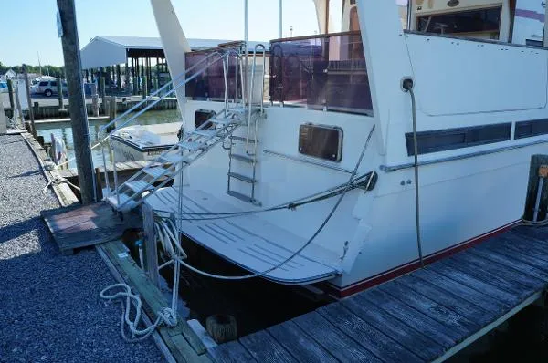 Slide: The Image of Hyundai Mark VI 49 Motor Yacht 1989 - 2
