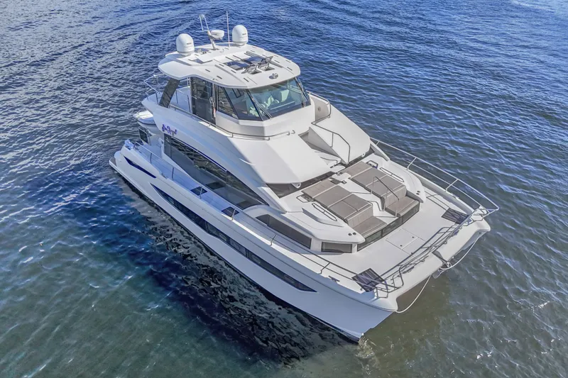 Slide: The Image of Aquila 54 Yacht 2023 - 4