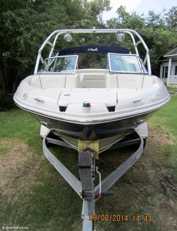 Slide: The Image of Sea Ray 210 Select 2008 - 2