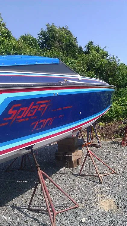 Slide: The Image of Sonic USA Boats 33 RS 1984 - 11