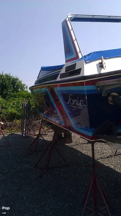 Slide: The Image of Sonic USA Boats 33 RS 1984 - 8