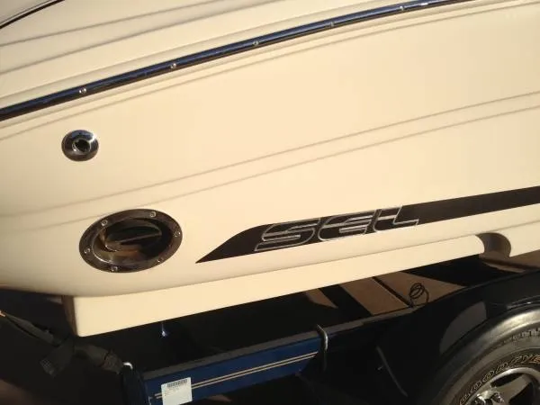 Slide: The Image of Sea Ray 220 Select 2007 - 9